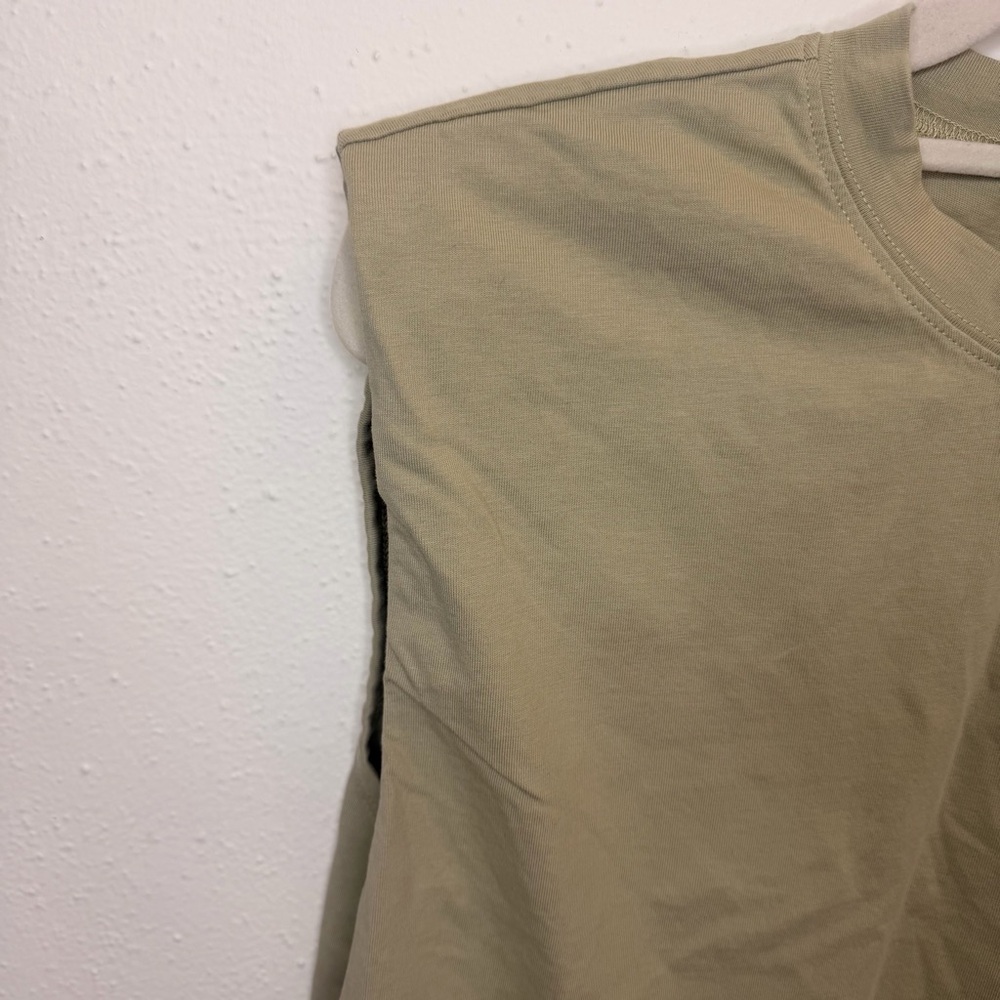 & Other Stories Green Muscle Tank Top Size XSmall - Picture 7 of 13